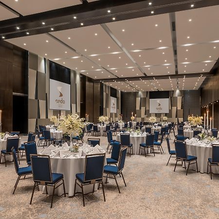 קואזון סיטי Seda Vertis North מראה חיצוני תמונה The Grand Ballroom